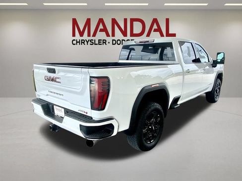 Used 2025 GMC Sierra 2500 AT4 AWD/4WD image 6