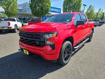 New 2025 Chevrolet Silverado 1500 Custom w/ Turbomax Blackout Package