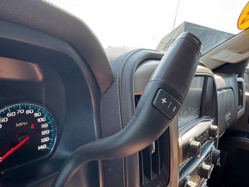 Used 2018 GMC Sierra 2500 Denali image 20