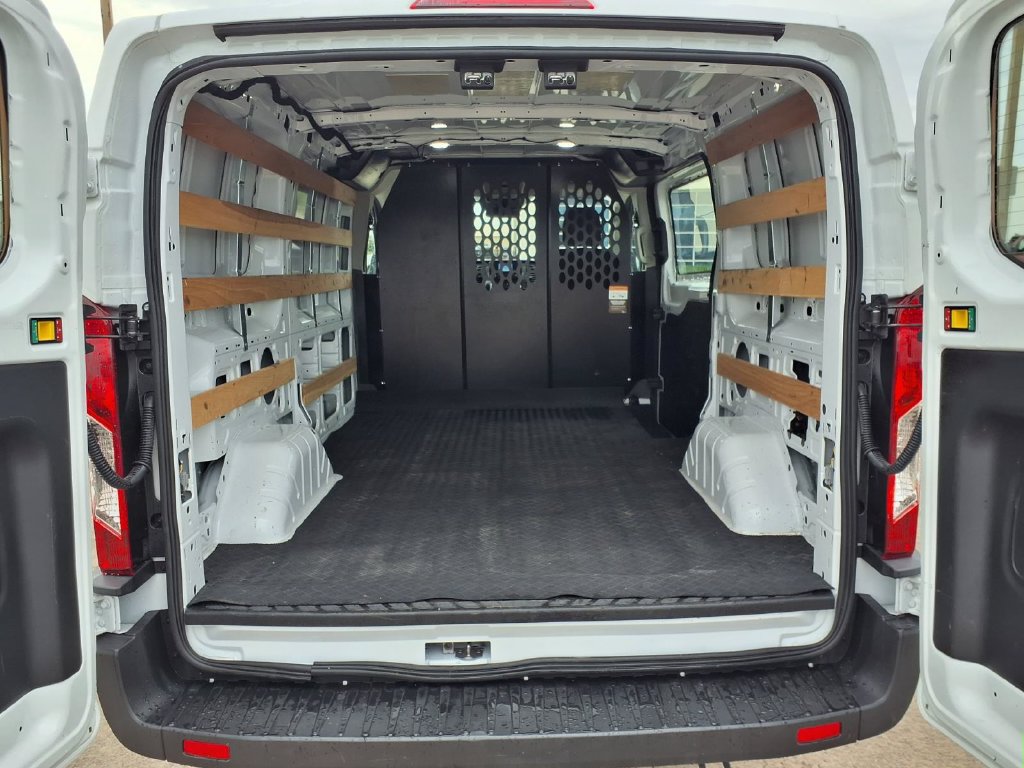 Used 2025 Ford Transit 250 Low Roof w/ Exterior Upgrade Package RWD image 29