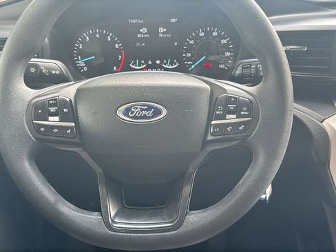 Certified 2021 Ford Explorer 2WD image 10