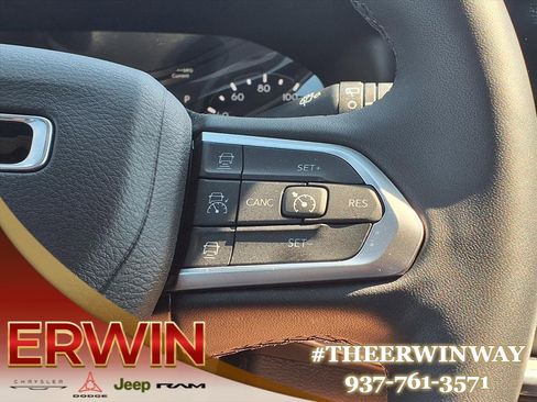 Certified 2024 Jeep Compass Limited image 24