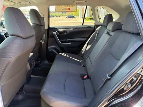 Certified 2025 Toyota RAV4 LE AWD/4WD image 12