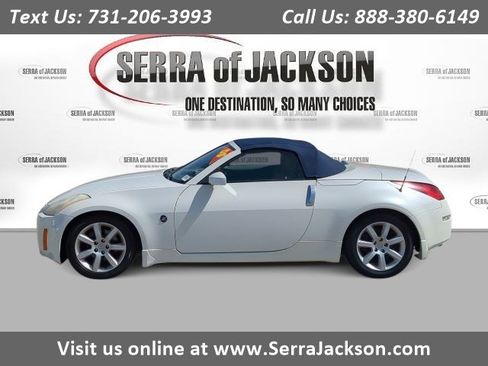 Used 2005 Nissan 350Z Touring image 1