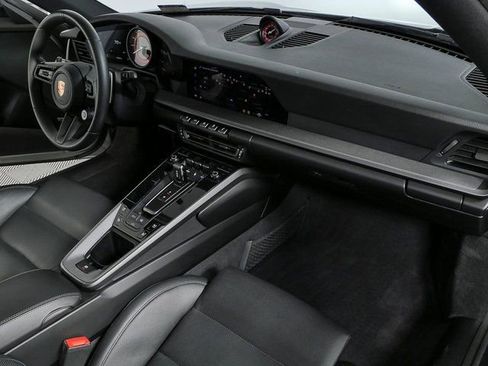 Certified 2024 Porsche 911 Carrera image 24