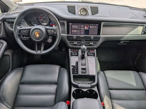 Certified 2022 Porsche Macan GTS image 11