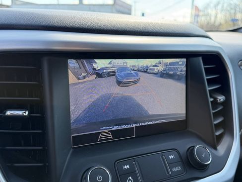 Used 2020 GMC Acadia SLE FWD image 21