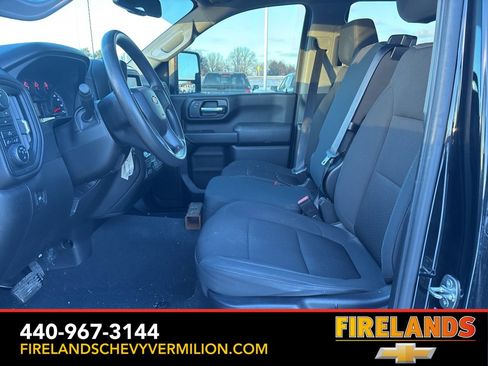 Certified 2021 Chevrolet Silverado 2500 Custom w/ Custom Value Package image 12