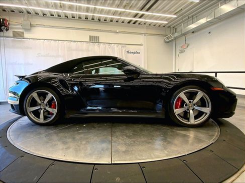 Used 2023 Porsche 911 Turbo AWD/4WD image 8