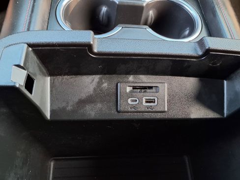 Used 2021 Chevrolet Tahoe RST AWD/4WD image 8