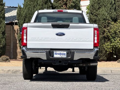 New 2026 Ford F250 XL w/ XL Chrome Package AWD/4WD image 5