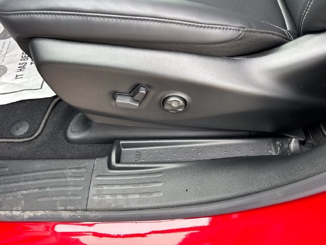 New 2026 Chrysler Pacifica Select FWD image 30