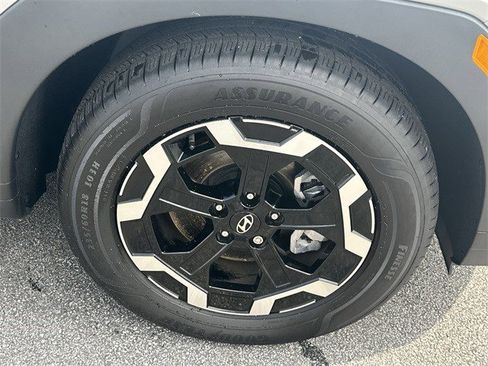 Used 2025 Hyundai Santa Fe SE image 15