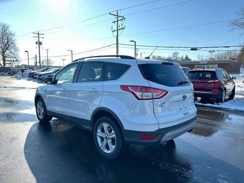 Used 2015 Ford Escape SE w/ Equipment Group 201A image 11