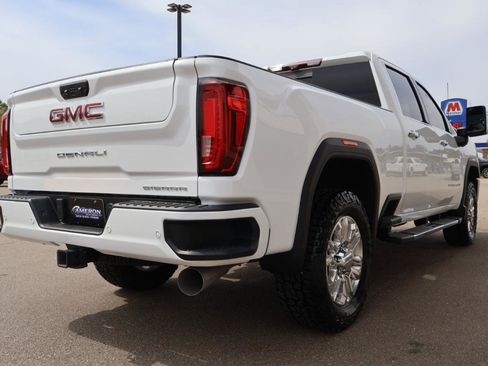 Used 2020 GMC Sierra 2500 Denali w/ Denali Ultimate Package image 6