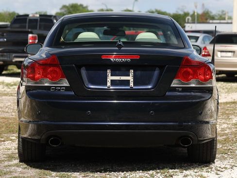 Used 2008 Volvo C70 T5 image 7