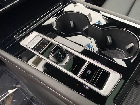 New 2025 Volkswagen Atlas Cross Sport SEL image 23