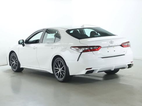 Certified 2024 Toyota Camry SE w/ Audio Upgrade Package FWD image 40