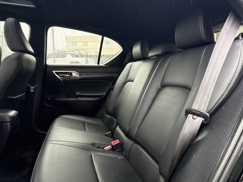 Used 2016 Lexus CT 200h w/ Navigation Package image 26