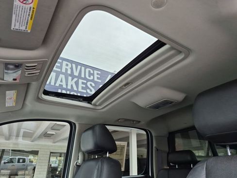 Used 2011 GMC Sierra 2500 Denali AWD/4WD image 11