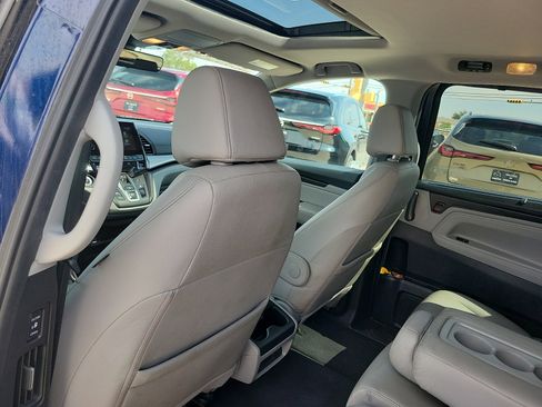 Used 2024 Honda Odyssey EX-L image 13