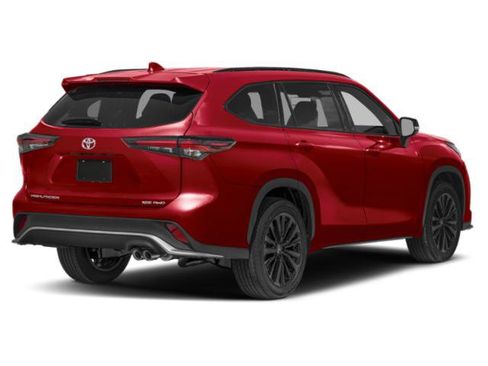 Used 2026 Toyota Highlander XSE AWD/4WD image 3