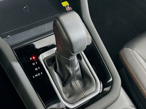 Used 2025 Subaru Forester Sport image 24