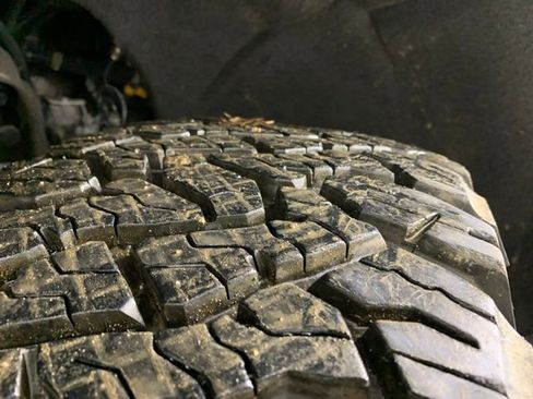 Used 2023 GMC Sierra 1500 AT4 w/ AT4 Preferred Package image 34