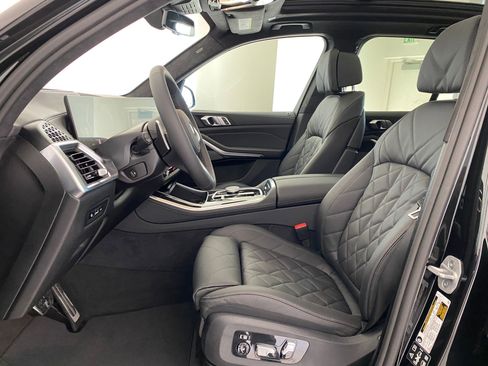 New 2026 BMW X5 xDrive40i w/ M Sport Package image 4