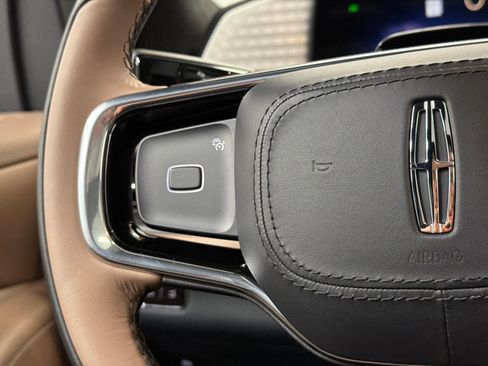 Used 2025 Lincoln Navigator L Black Label image 29