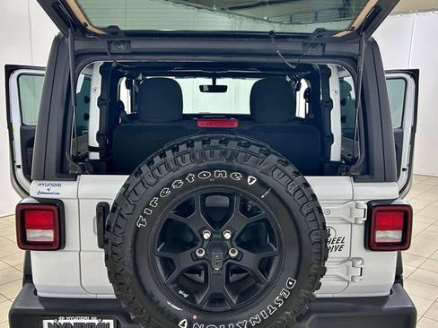 Used 2023 Jeep Wrangler Sport AWD/4WD image 13