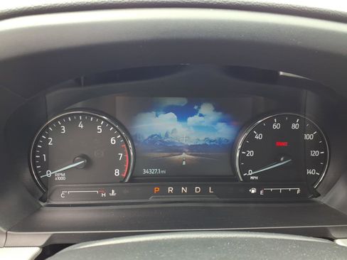 Used 2022 Ford Explorer XLT w/ Equipment Group 202A image 20