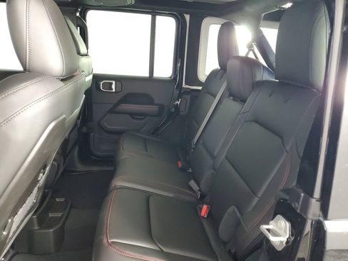 New 2026 Jeep Wrangler Unlimited Rubicon AWD/4WD image 15