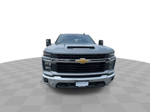 Certified 2025 Chevrolet Silverado 2500 LT w/ Convenience Package AWD/4WD image 3