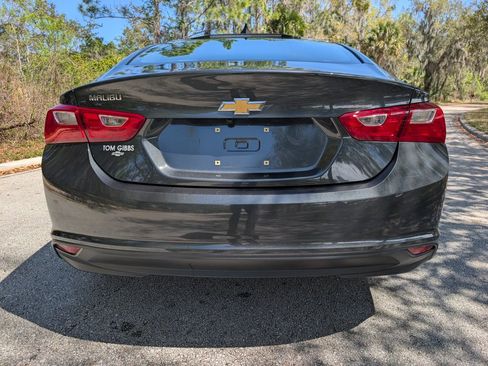 Used 2017 Chevrolet Malibu LS image 7