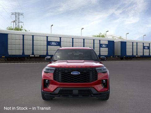 New 2026 Ford Explorer ST-Line w/ ST-Line Street Pack AWD/4WD image 7