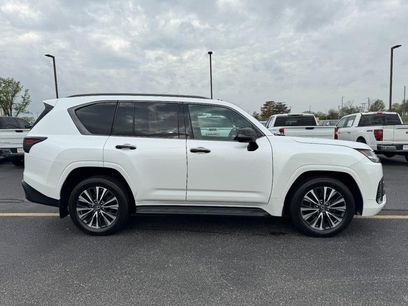 Used 2022 Lexus LX 600 4WD w/ Appearance Package