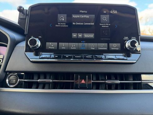 Used 2024 Mitsubishi Outlander SEL image 22