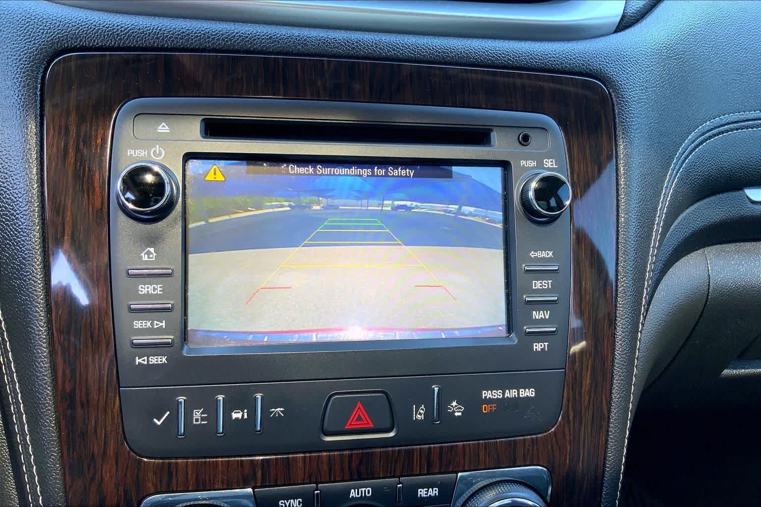Used 2015 Chevrolet Traverse LTZ w/ LPO, 'HIT The Road' Package AWD/4WD image 27