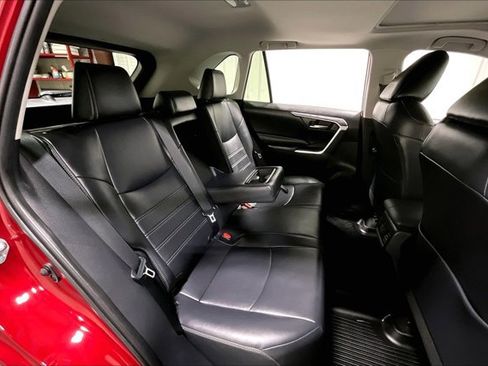 Used 2019 Toyota RAV4 XLE Premium w/ Cold Weather Package image 27