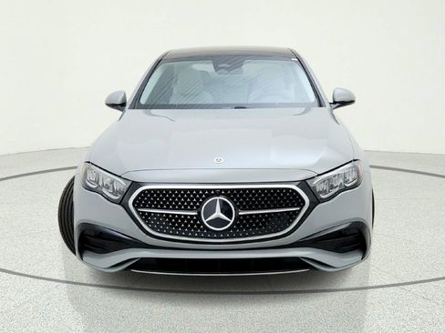 Certified 2026 Mercedes-Benz E 350 Sedan w/ MBUS Superscreen Package image 3