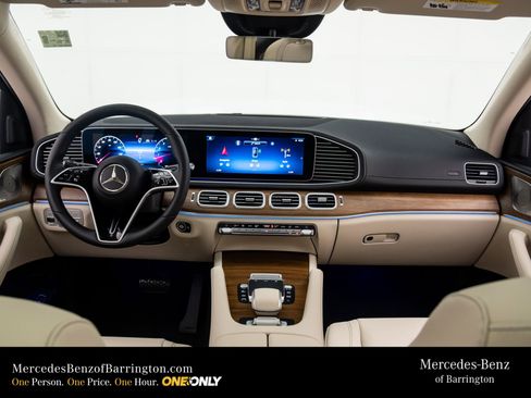 New 2026 Mercedes-Benz GLS 450 GLS 450 image 11