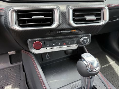 Used 2025 Ford Mustang Premium RWD image 17