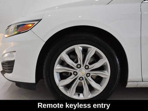 Used 2021 Chevrolet Malibu LT FWD image 8