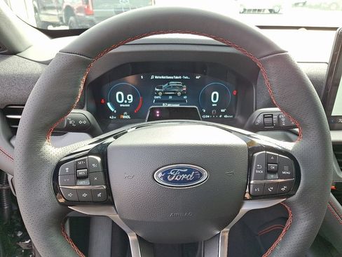 New 2026 Ford Explorer ST-Line w/ ST-Line Street Pack AWD/4WD image 16