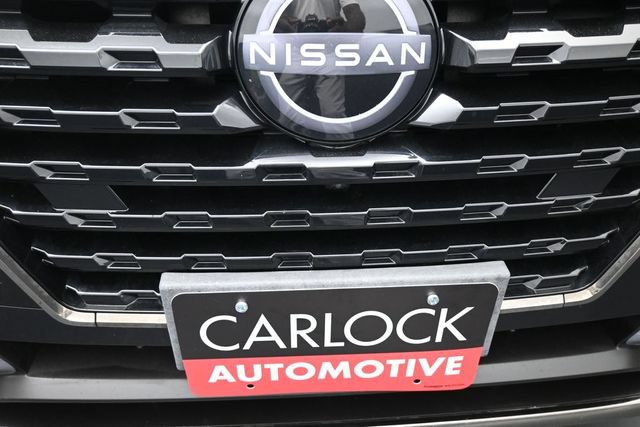 Used 2024 Nissan Kicks SR w/ SR Premium Package FWD image 37
