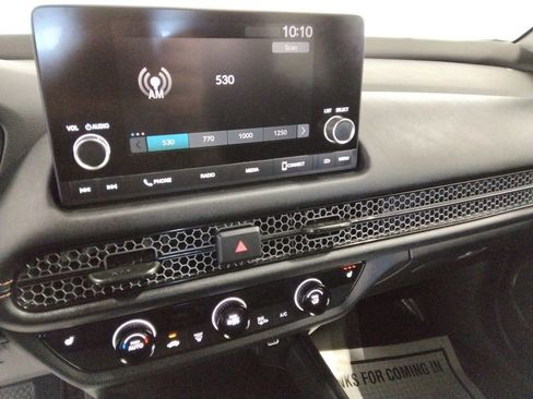 Used 2025 Honda HR-V Sport image 20