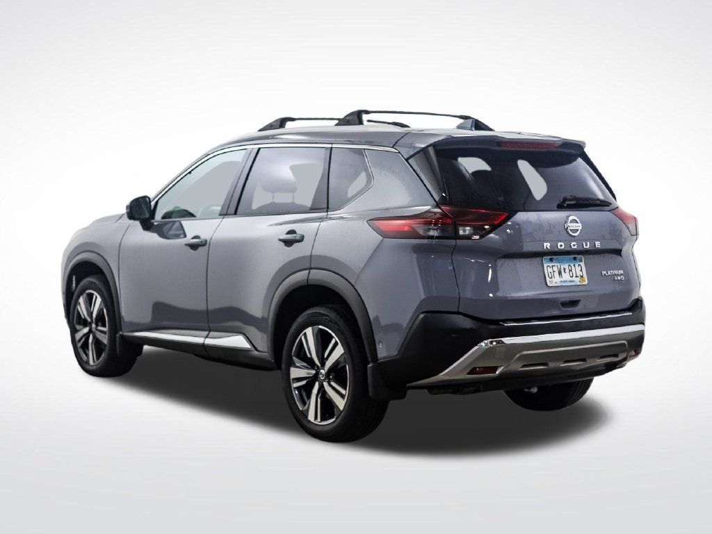 Used 2021 Nissan Rogue Platinum AWD/4WD image 3