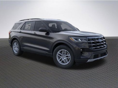 New 2026 Ford Explorer Active w/ Active Comfort Package RWD image 7