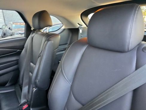 Used 2023 MAZDA CX-9 Touring image 10